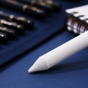 Набор для скетчинга "Finenolo" 27 предметов в пенале-свитке