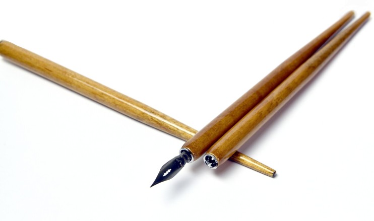 2 держателя для пера "Classic" морилка светлая