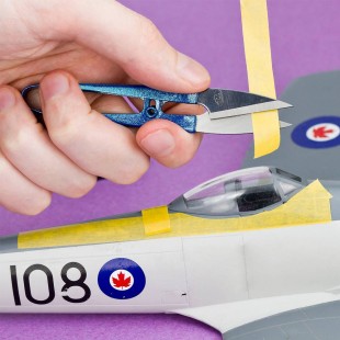 Лента маскирующая Vallejo "Masking Tape" 2 шт, ширина-2 мм, длина-18 м