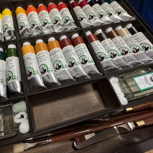 Набор масляных красок "Old Holland" 30 тубы по 40 мл и аксессуары в деревянном ящике