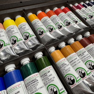 Набор масляных красок "Old Holland" 30 тубы по 40 мл и аксессуары в деревянном ящике