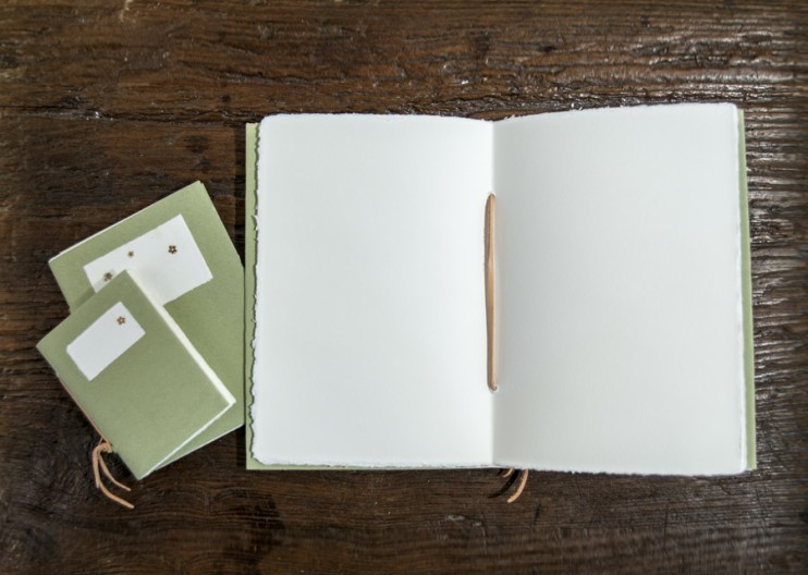 Скетчбук для акварели Amatruda "Natural Line" 9х13см, 18л, 200гр/м², зеленый