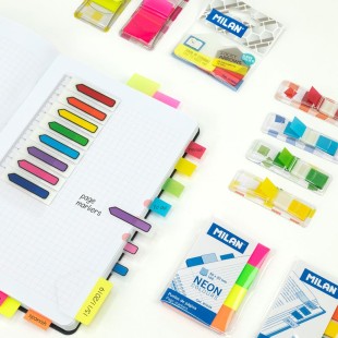 Закладки клейкие пластиковые "Milan" стрелки, 8 цветов по 15л (13 х 5,9 мм)